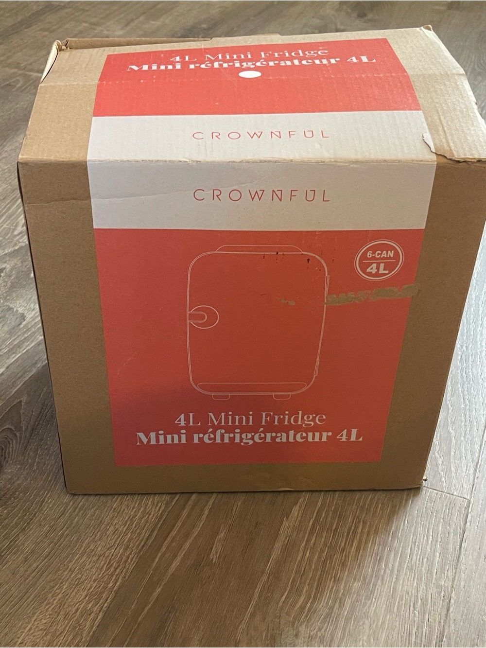 Crownful 4L Mini Fridge - Coral/White Box
